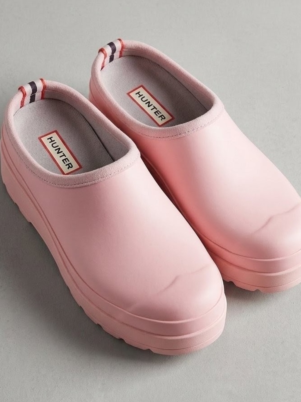 Hunter Women's Pink Clog Slip-Ons